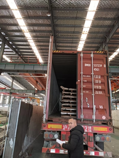 Vận chuyển tấm thép không gỉ