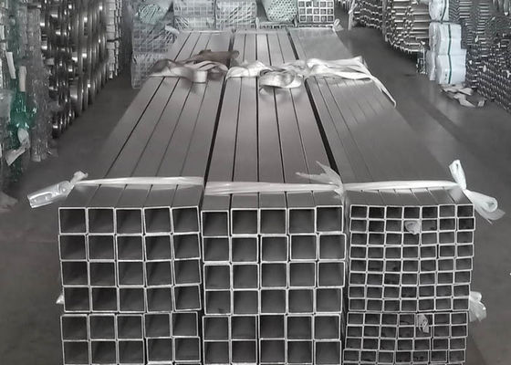 Giá tốt. 304 Ống vuông AISI liền mạch 0,8mm Ss trực tuyến